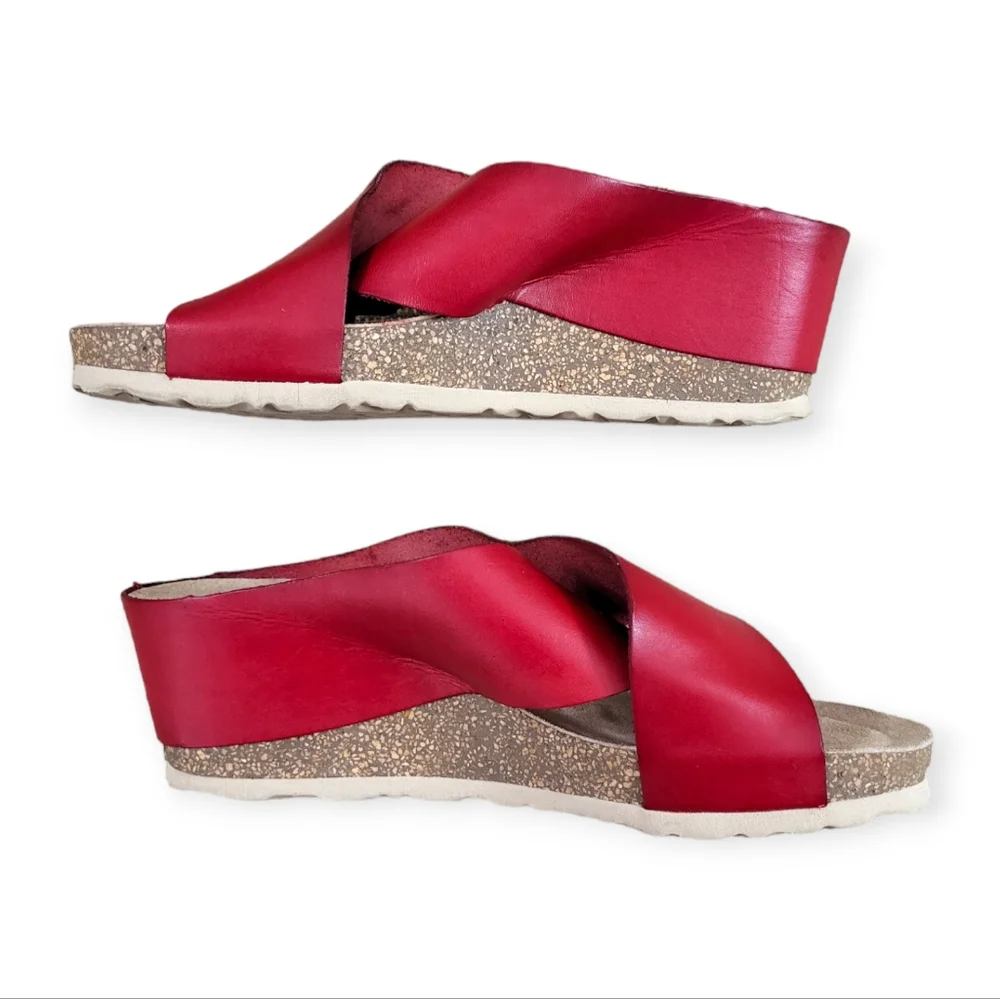 Yokono Red Leather Wedge Cork Sandals 7.5